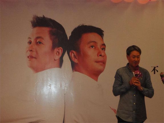 体操兄弟李小双李大双,两人头发都已花白,结婚多年都没有子女