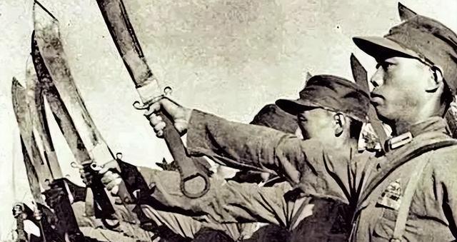 破锋八刀:经过战场检验的传统武术,你再说传武不行我听听