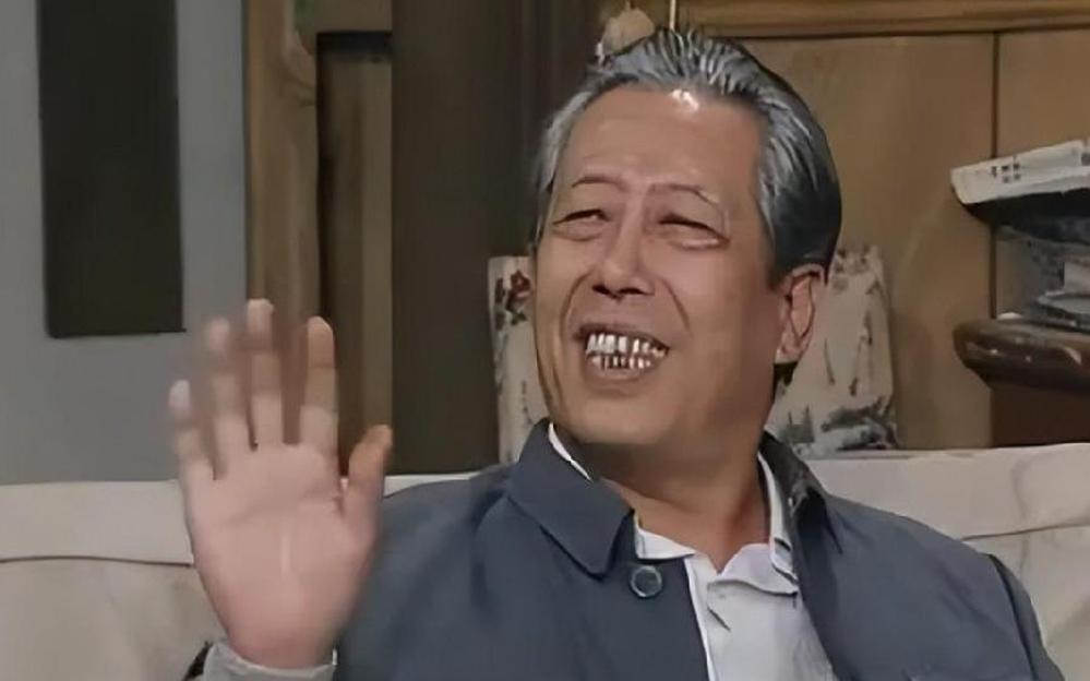 文兴宇:一生烟不离手,7字遗言震撼人心,遗孀深情难舍