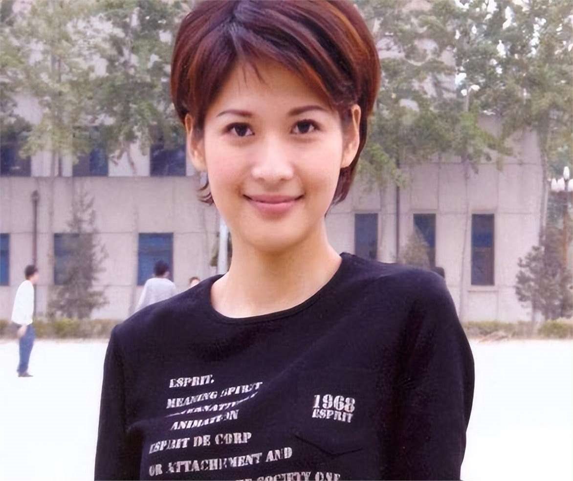 美女主持人沈星:曾与和冯小刚"夜宿"8小时,富豪为她一掷千金