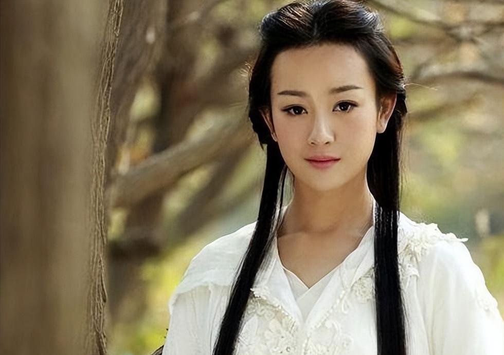 于正发张檬取出整容"假体"并戒酒,晒新剧角色照,颜值看傻网友