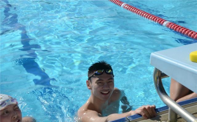 一纸红头文件,将宁泽涛从国家游泳队开除,原来早有迹可循