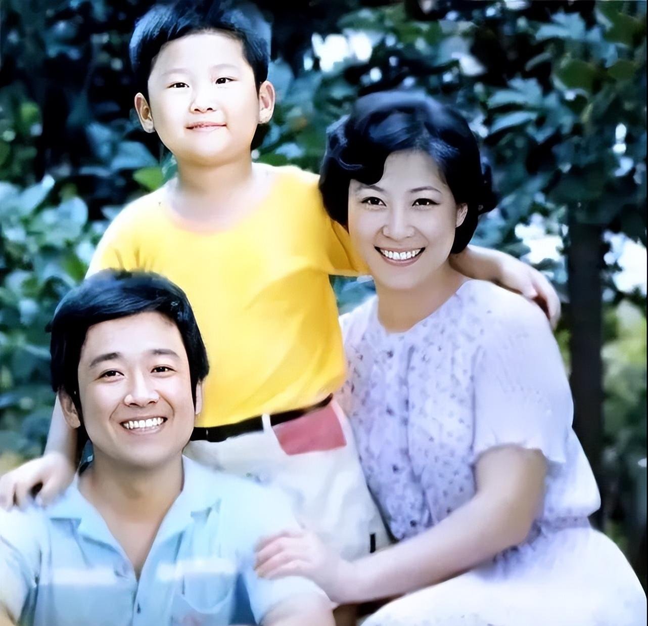 王馥荔:王群为娶她甘愿被部队开除,自曝因恋家错失大奖