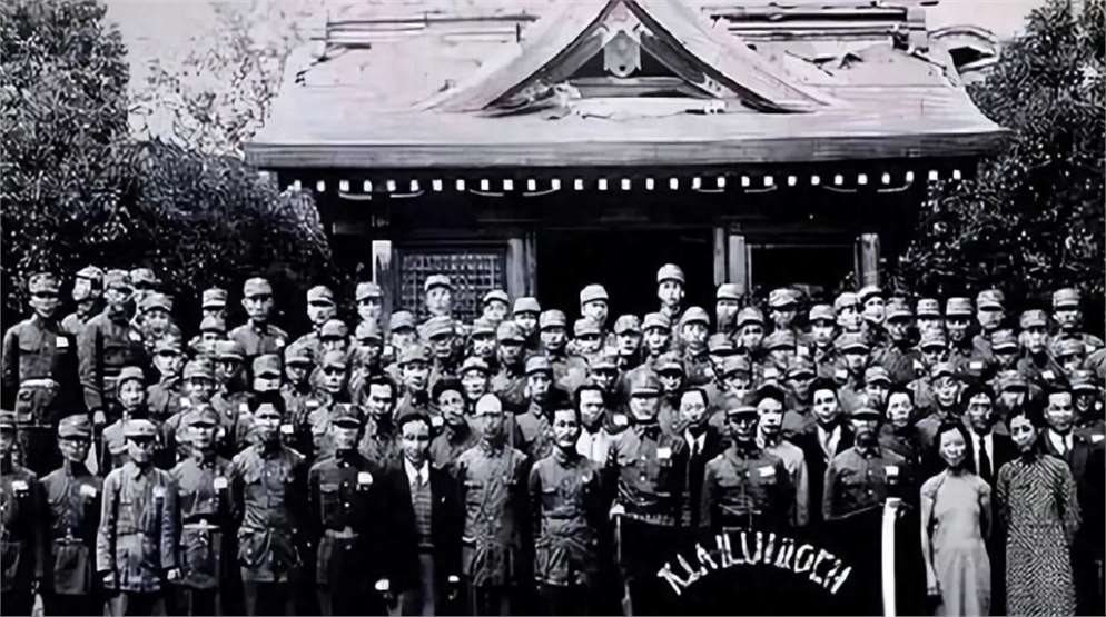 八月中央全会,朝鲜延安派为何全军覆没,此人告密是关键