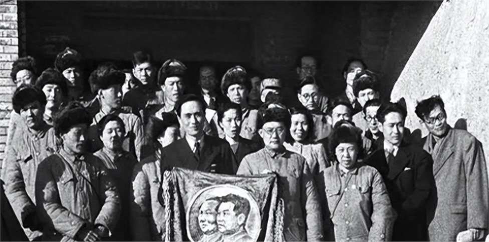 八月中央全会,朝鲜延安派为何全军覆没,此人告密是关键