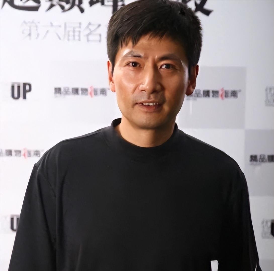 陆剑民:一封信定情,娶西北歌后胡月!结婚33年浪漫甜蜜依旧