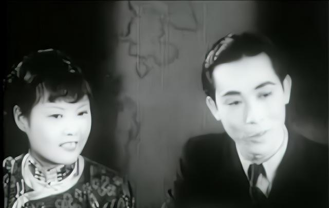 深夜回家妻子拒绝开门,37岁黎铿在公园徘徊片刻后,选择投湖自尽