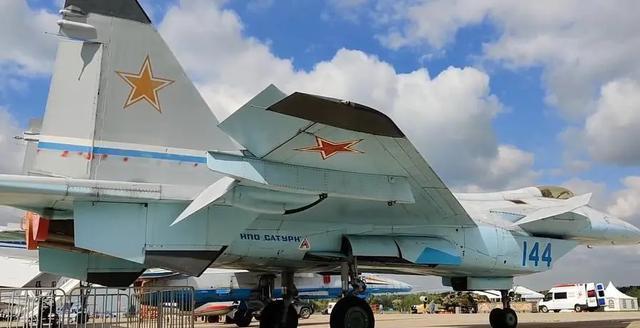 外媒:歼20抄袭俄罗斯米格144战机,这样的话能信吗?