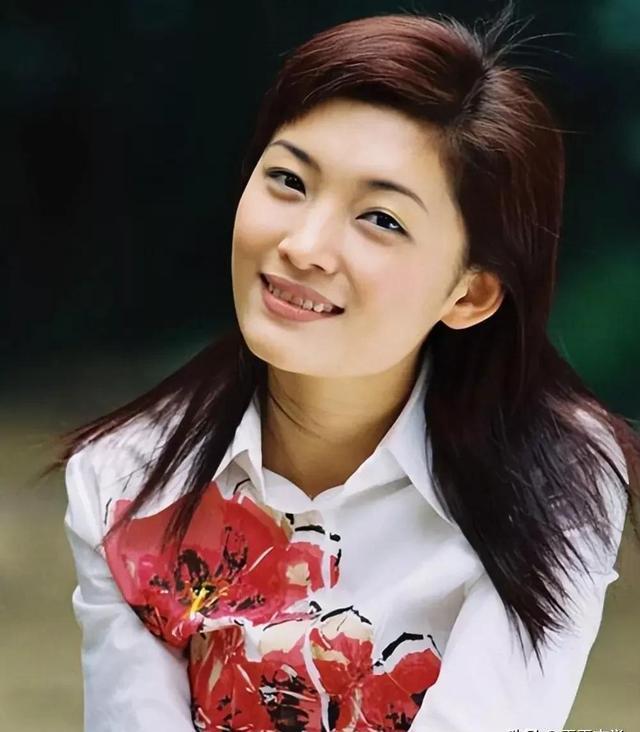 安徽卫视主持人马滢:把家庭当作自己化妆品,丈夫是体贴她的暖男