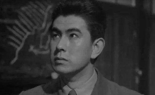 宇津井健:陪伴妻子40年,83岁弥留之际娶初恋,称我一直想这样做