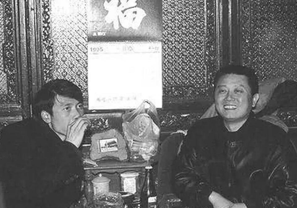 与王朔和冯小刚是发小,大院子弟出身,京圈大佬叶京的反叛人生