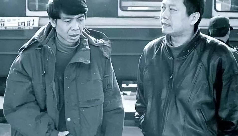 与王朔和冯小刚是发小,大院子弟出身,京圈大佬叶京的反叛人生