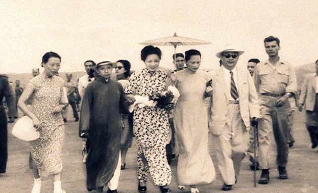 孔二小姐:94年在台湾去世,遗体被运往美国,宋美龄奔丧掩面痛哭