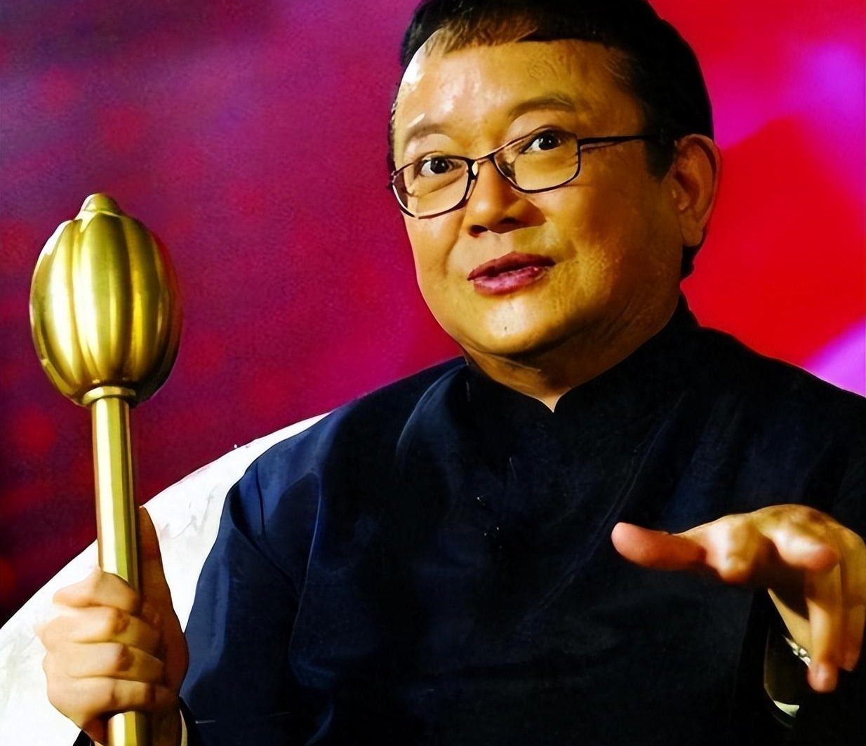 国家一级演员被传移民?深扒之下才知道"奸臣"王刚,并不简单!