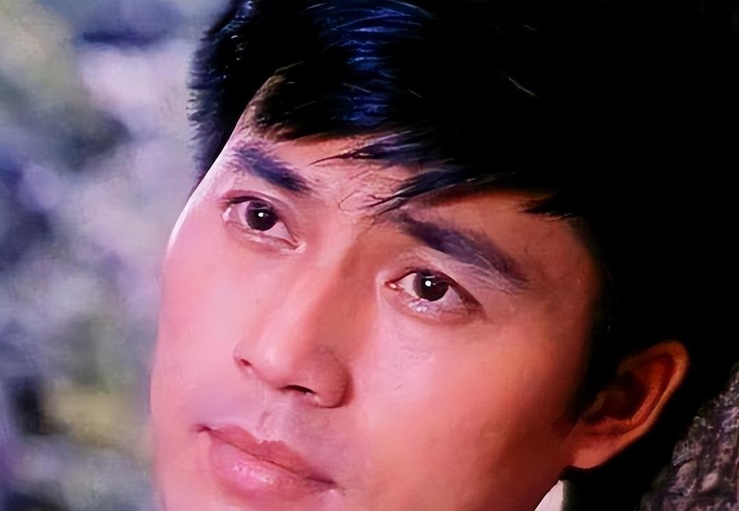 回顾王伟平:从锅炉工到演员,娶初恋多年无绯闻,女儿成了大网红