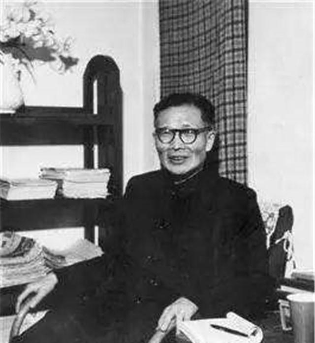 乡土作家周立波:一生获奖无数,去世后全部积蓄捐国家