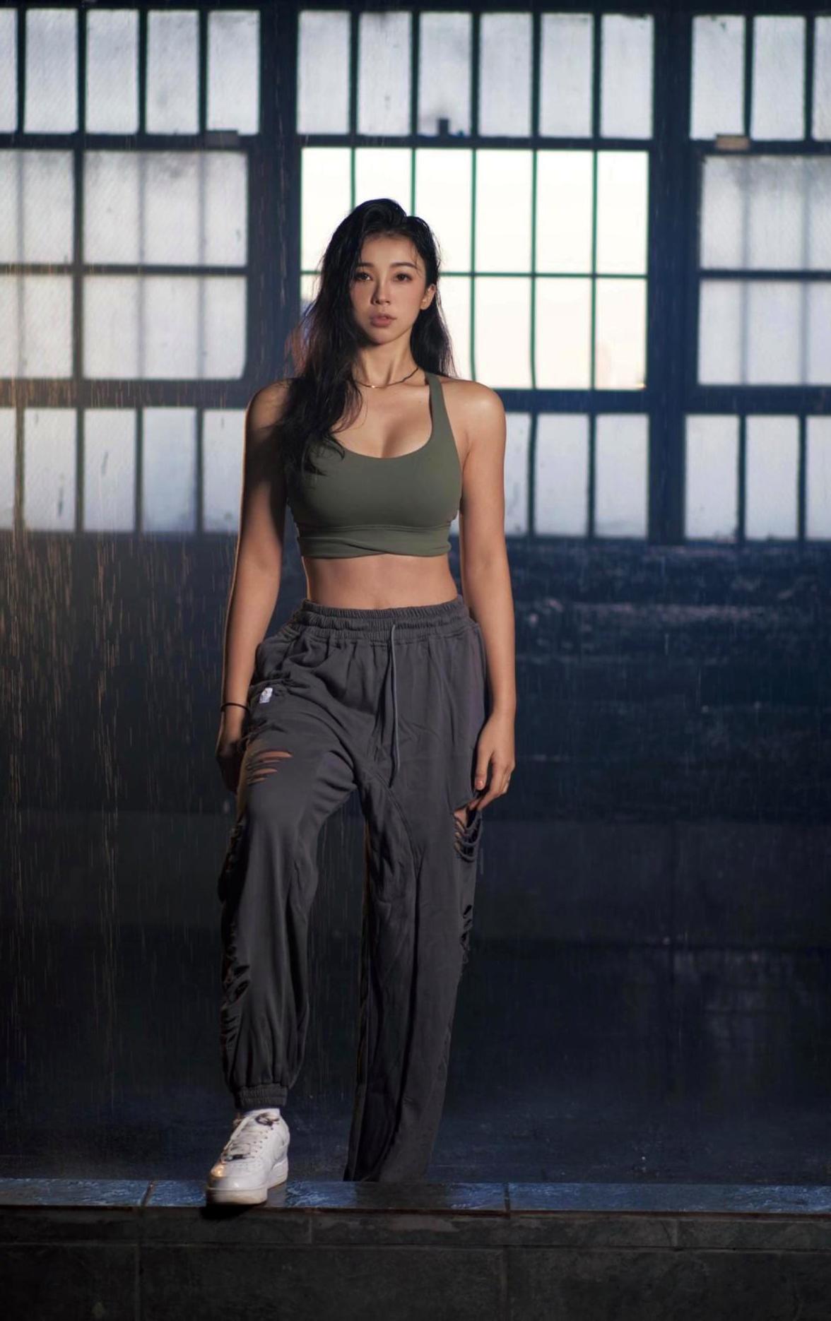 科比眼中的最美中国女神身材媲美卡戴珊哈登也频频侧目