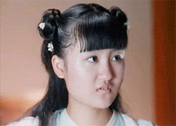 小时候好看又灵气,长大变成路人甲,这些"长残"的童星真可惜