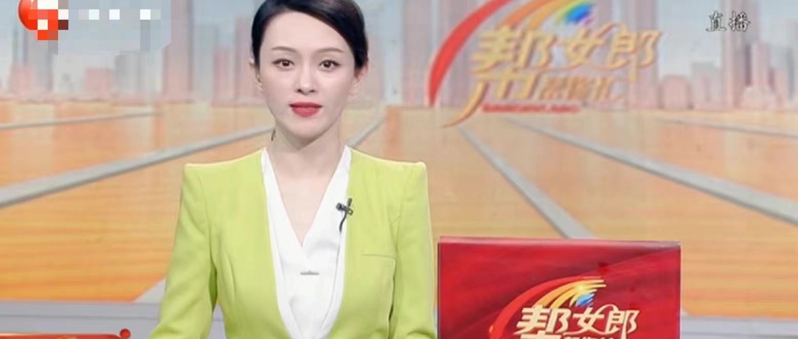 安徽卫视常怡秋:主持女神,40岁喜结良缘,老公神似刘强东