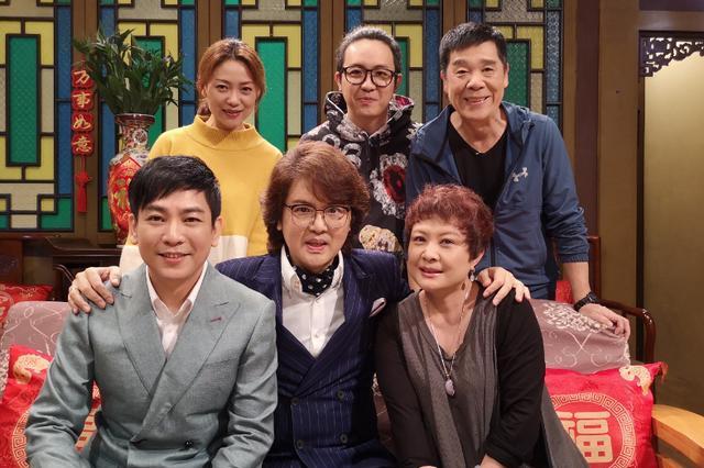 34岁的广州演员廖廷君,戏里是康祈祖员工,现实中是廖百威之子