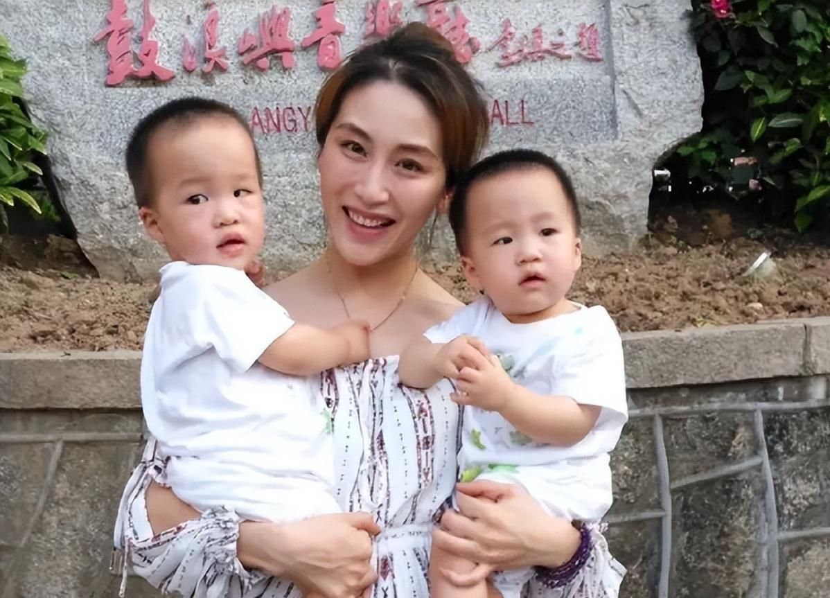 原以为是嫁进豪门,没想到老公去母留子,周美毅遭骗婚有多惨?
