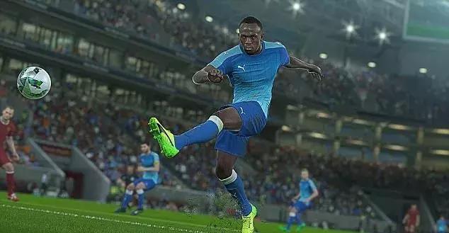 "飞人"博尔特退役后去踢足球!这是要传球给自己吗?