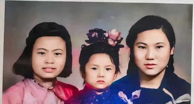 1986年,林立果"未婚妻"和儿子的合影,难得一见!