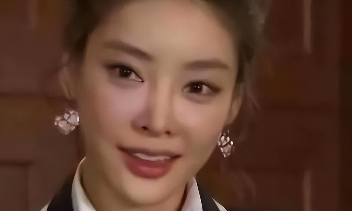 张紫妍:被迫陪侍31人近百回,受道具折磨,29岁自尽留230页绝笔