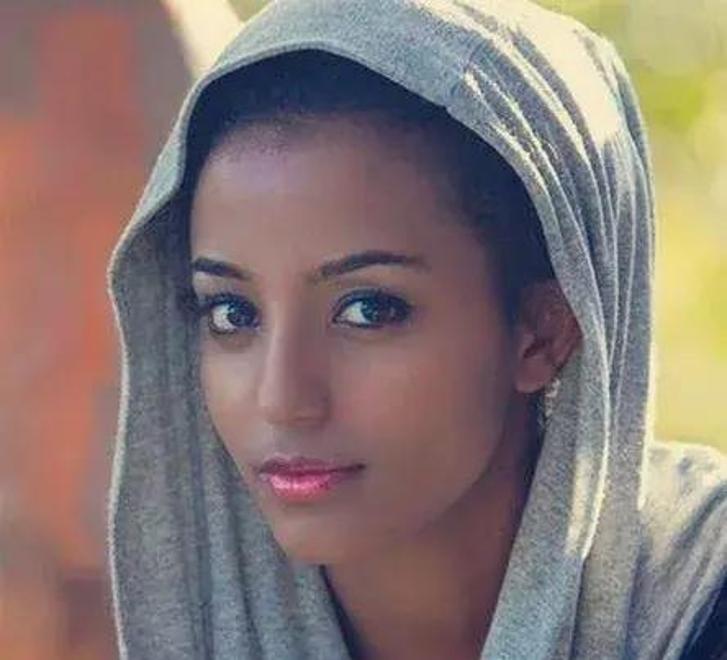 黑珍珠闪耀!埃塞俄比亚美女惊艳世界