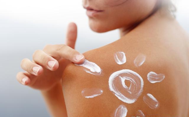 为什么有的人一晒就黑很难白回来为什么在线 为什么有的人一晒就黑很难白回来为什么在线