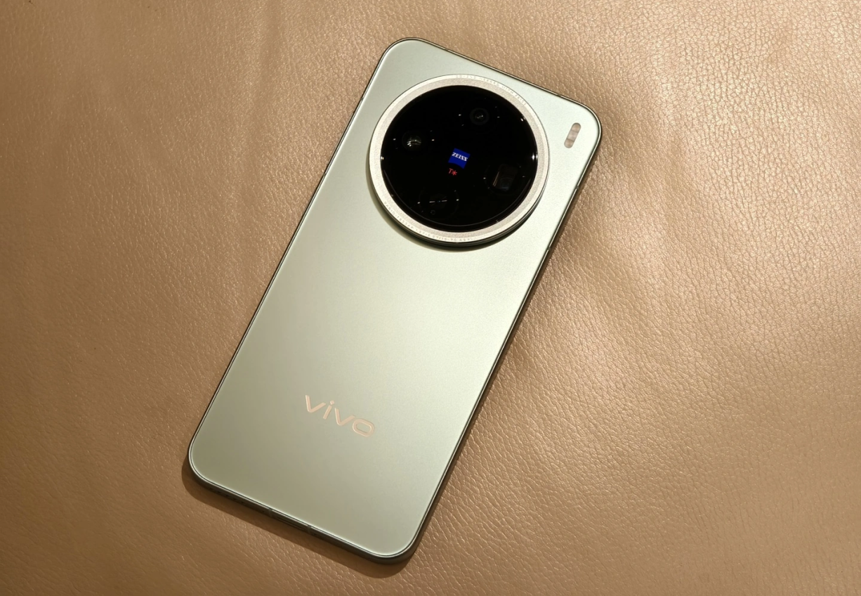 vivo X200系列，“优缺点”真的很明显，刀法果然遥遥领先！