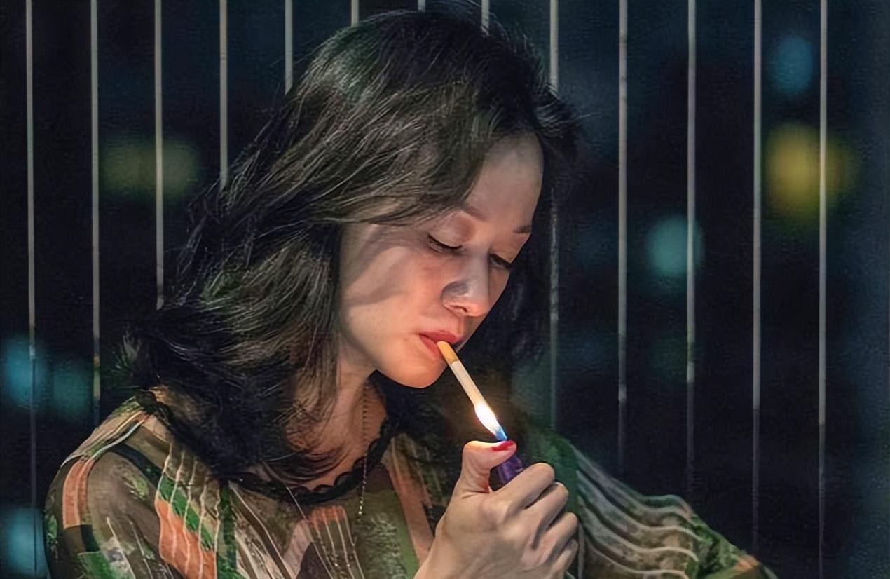 扮演祝无双的演员倪虹洁真实生活:英年早婚,被冤枉为变性人