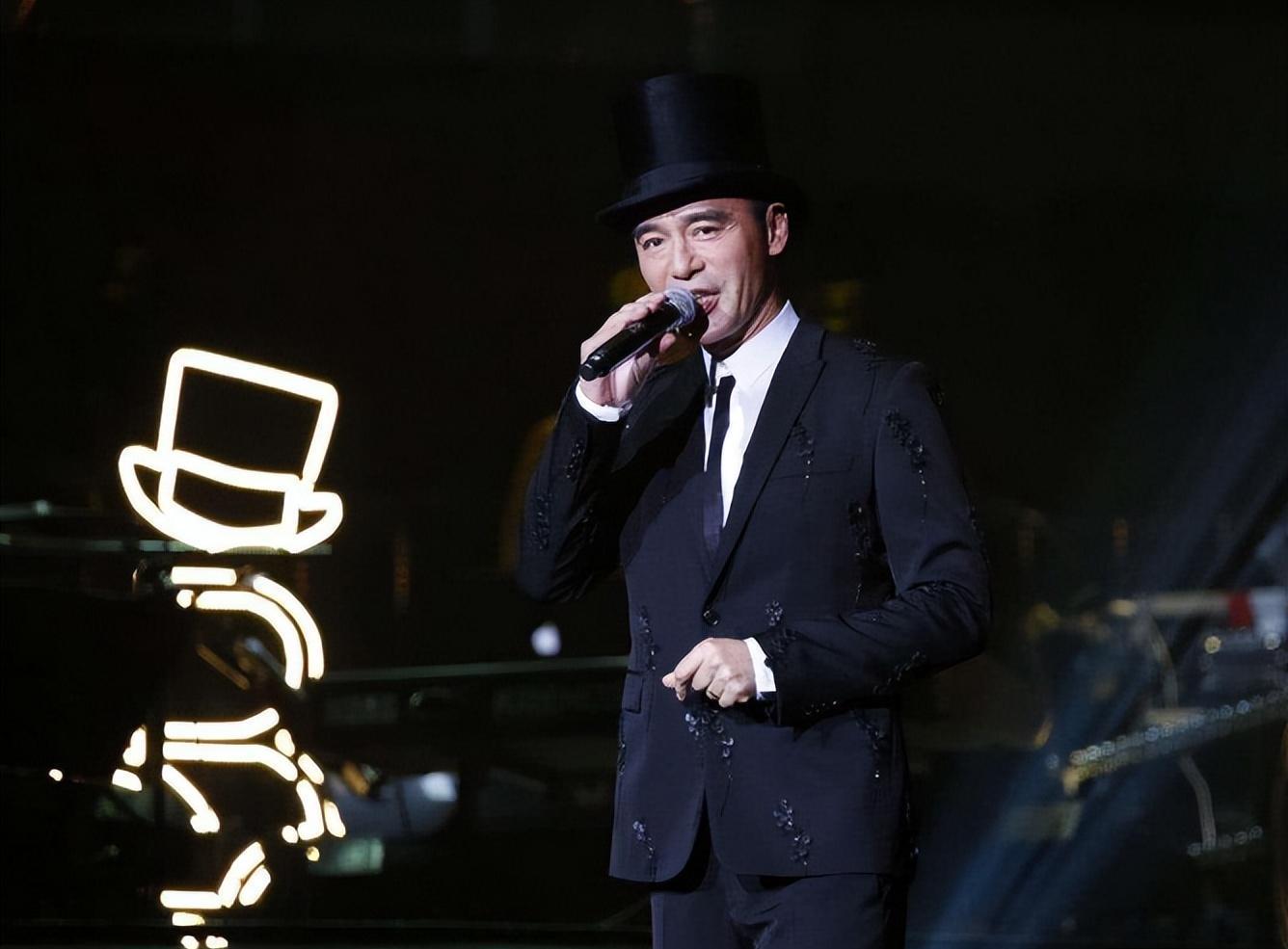 钟镇涛与谭咏麟是好友,生意破产欠债2亿,今开演唱会坐无空席