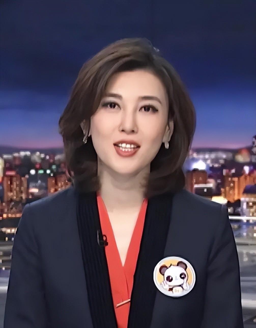 央视女神李红:被流言中伤,被造谣,台前却依旧镇定自若