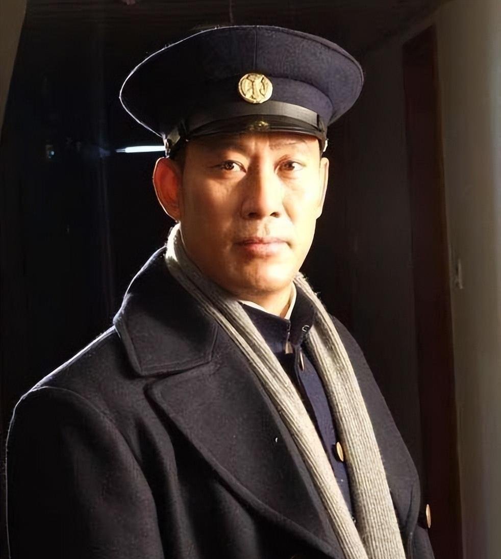 著名演员吴京安:低调拍戏,不炒作婚姻吸引眼球