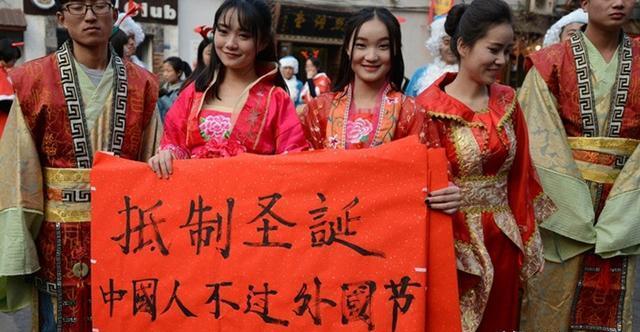 母亲节也是洋节,为什么没有被中国人抵制,反而成功在中国扎根?