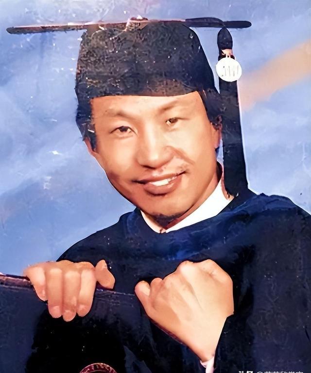 "浙大学霸"陈勤:留美工作年薪百万不回国,38岁从楼顶一跃而下