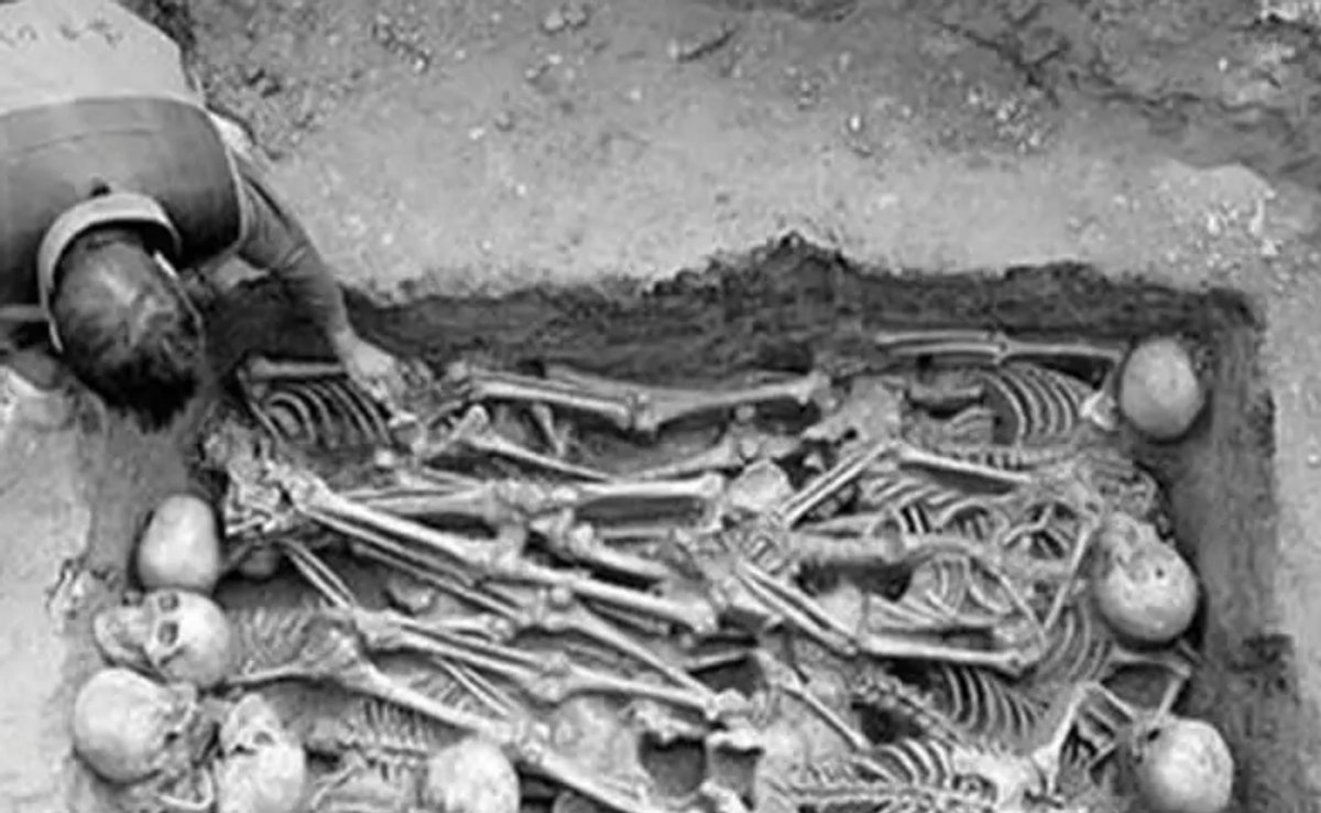 古代皇帝用活人殉葬,那他们能在墓中存活多久?可能出乎你的意料