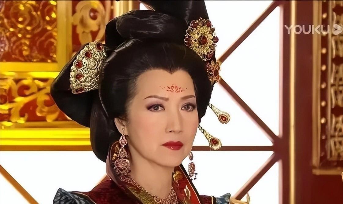 《宫心计》郑太后一生卑微,幸苦尽甘来,却死在自己疼爱的人手中