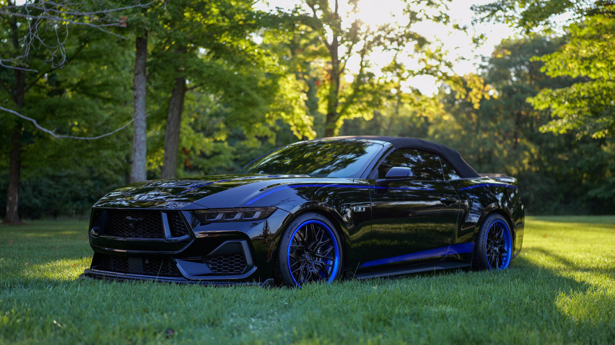 2024 款福特野马 gt 搭载810 马力发动机,绝对是一辆好车!