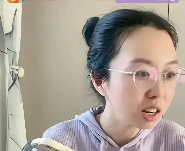 郭威田静辞职风波:直播带货背后的家庭与名利纠葛