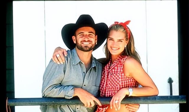 阿加西艳福不浅:头婚娶大美女波姬小丝,二婚冠军格拉芙恩爱21年