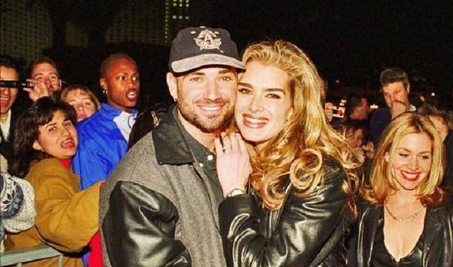 阿加西艳福不浅:头婚娶大美女波姬小丝,二婚冠军格拉芙恩爱21年