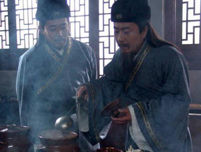 宋朝的御医和太医有啥区别?可能和你想的不同,太医负责教学生