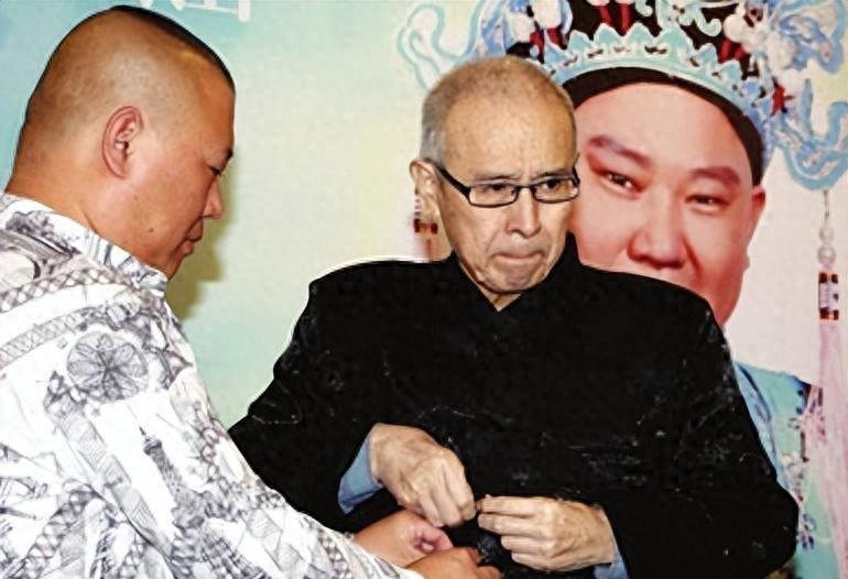 14年前,当初答应照顾张文顺一大家子的郭德纲,遵循承诺了吗?