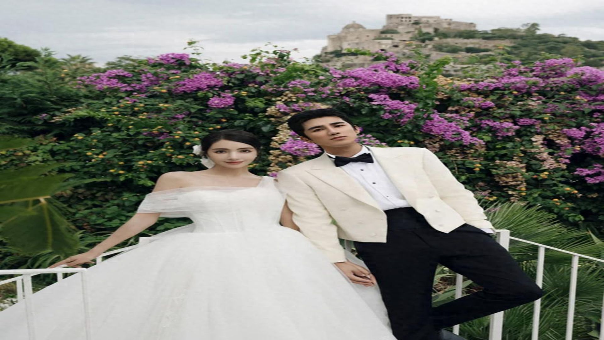 姜潮意大利补办婚礼!奔向穿婚纱的麦迪娜,俩人忘情拥吻超甜