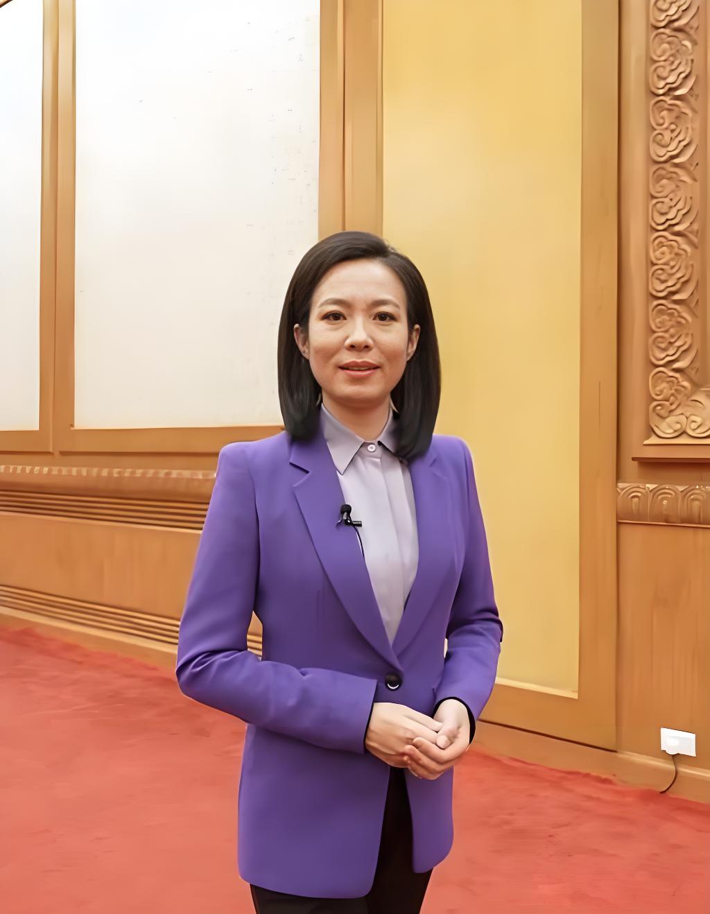 宝晓峰:从念错字到"金话筒",一位央视主持人的成长之路