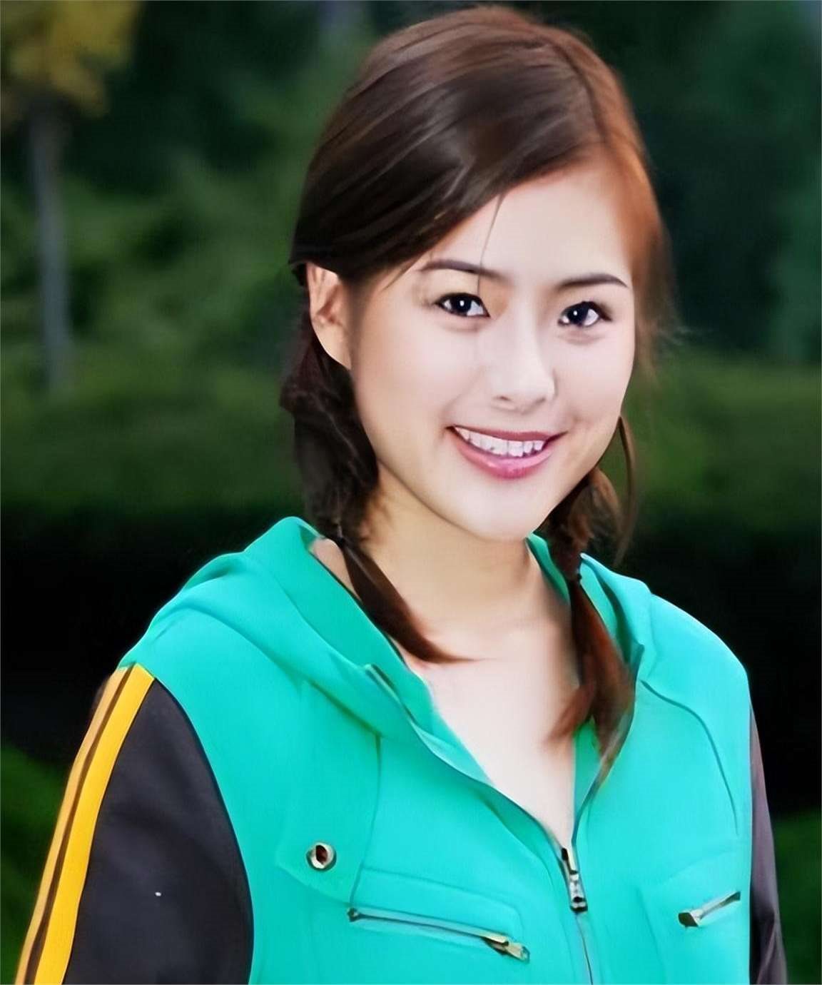 知名主持人陈辰不习惯做明星低调嫁小丈夫41岁有一女美满幸福