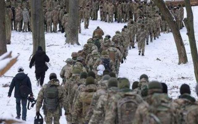 白俄罗斯撤销"无核",多国制裁白方,卢卡申科:已请求俄军驻白