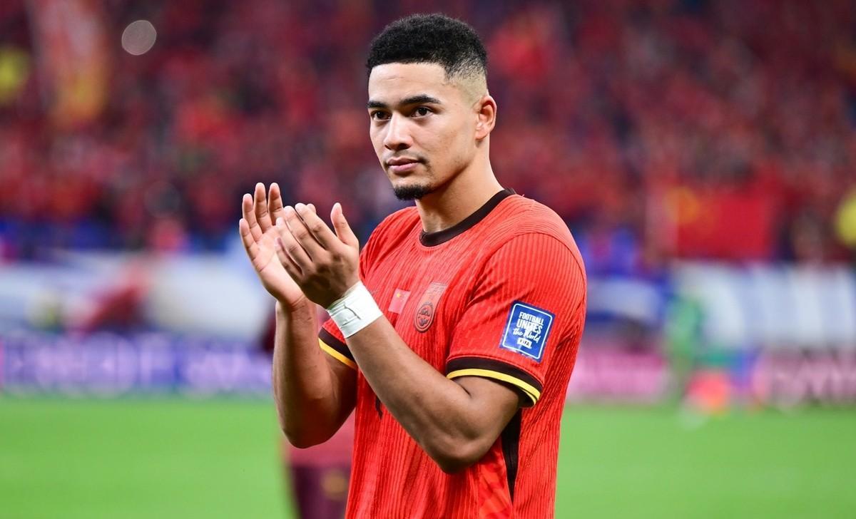 国足生死战前!蒋光太受伤疑云